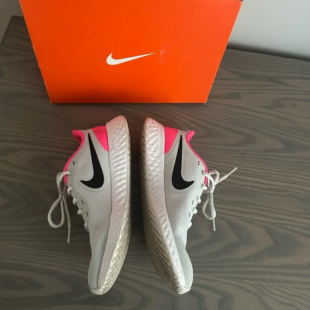 Nike sole all